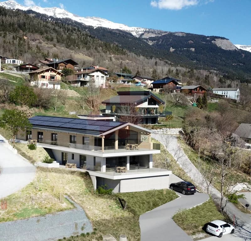 Magnificent 4.5-room attic apartment with large terrace and unobstructed view in Luc (Ayent) (1)