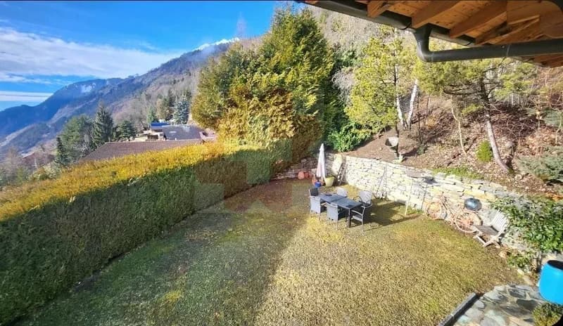 Magnifique chalet en madrier avec vue panoramique sur le Valais (12)