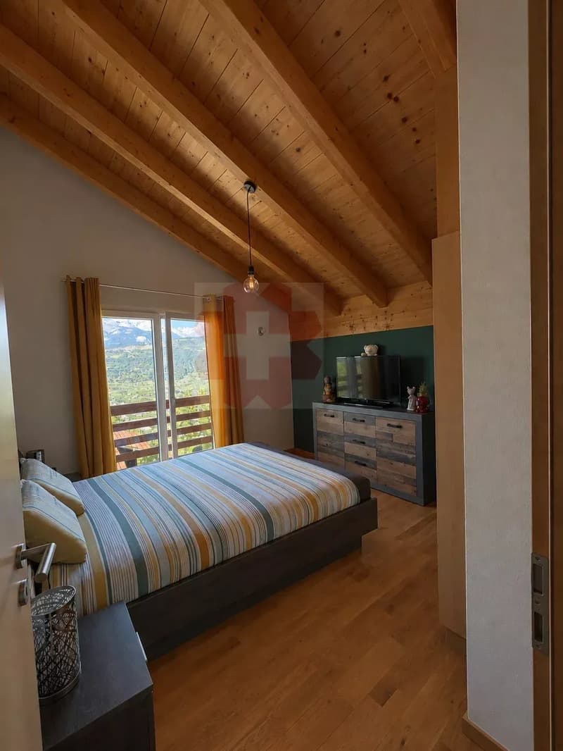 Loye chalet 5.5 pièces (8)
