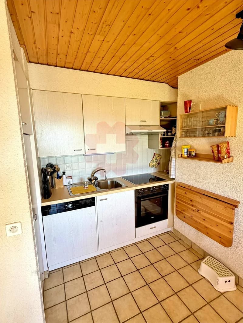 Charmant appartement 2.5 pièces en attique avec vue exceptionnelle Les Mosses (7)