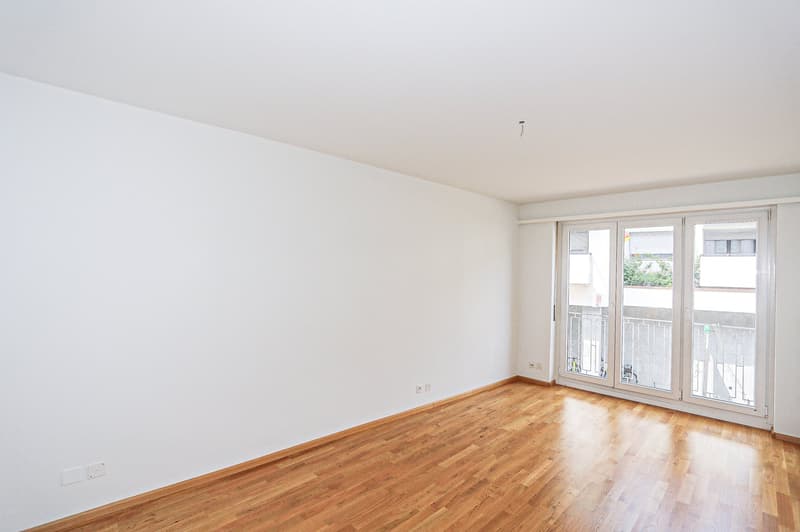 Moderne 3-Zimmer-Gewerberäume an zentraler Lage in Riehen (3)