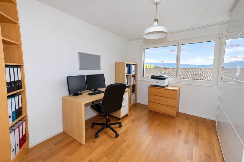 Lichtdurchflutete 3.5-Zimmer-Attikawohnung mit eigenem Waschturm und grosszügiger Terrasse (5)