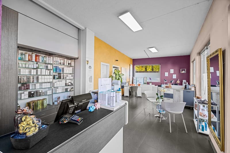 Locale commerciale a Collombey (4)