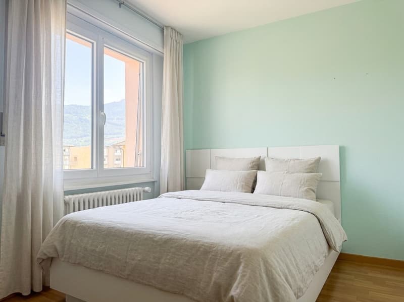 Dachgeschoss-Wohnung mit 4.5 Zimmern in Monthey (11)