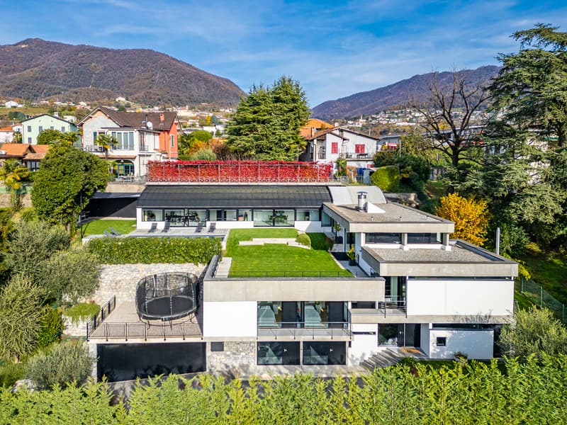 The Dolinski home | TI (1)