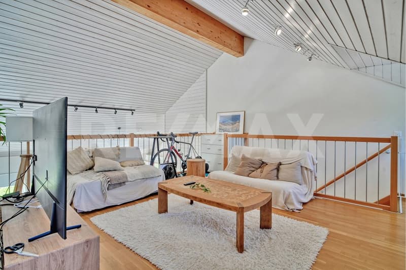 Dernier étage 4.5p | 148m² dont mezzanine, chauffage sol, CECB B  Oron-la-Ville (5)