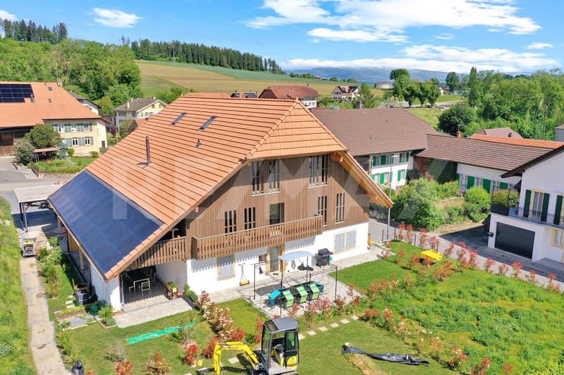 Dernier étage | 4.5p 135m² jardin 103m² | Cachet ancien & finitions modernes Vallamand (2)