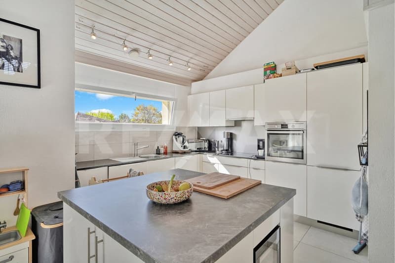 Dernier étage 4.5p | 148m² dont mezzanine, chauffage sol, CECB B Oron-la-Ville (1)