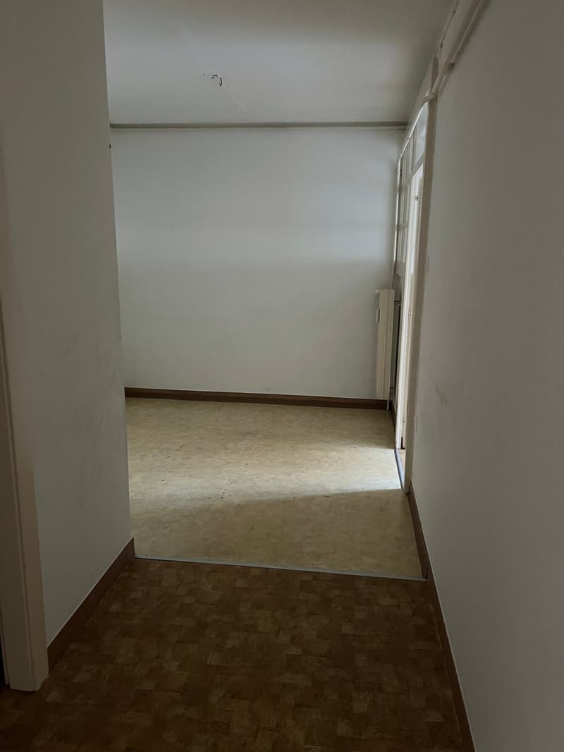 Appartamento di 2,5 locali a Bienna (4)