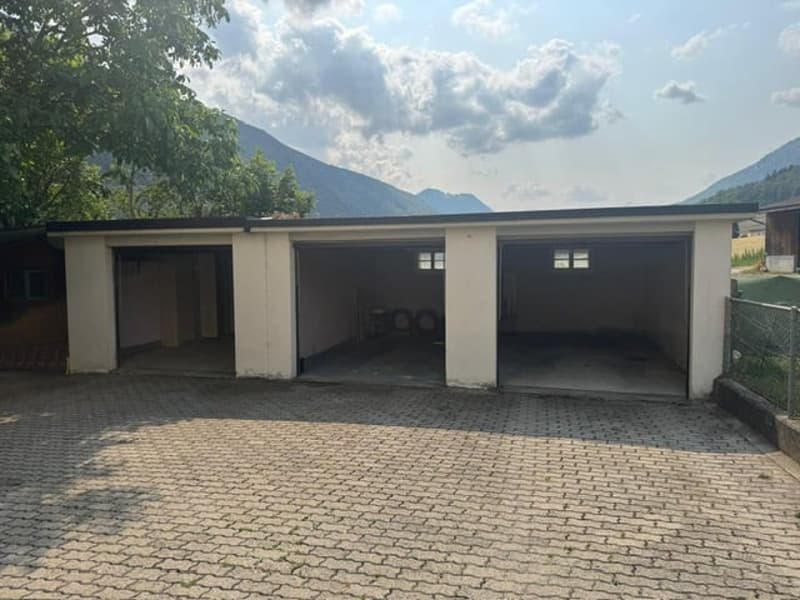 Four-room apartment on the raised ground floor in Péry-La Heutte (16)