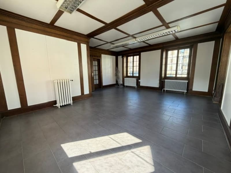 Bureau / Dépôt de 3 pièces à louer à Tavannes – disponible immédiatement (2)