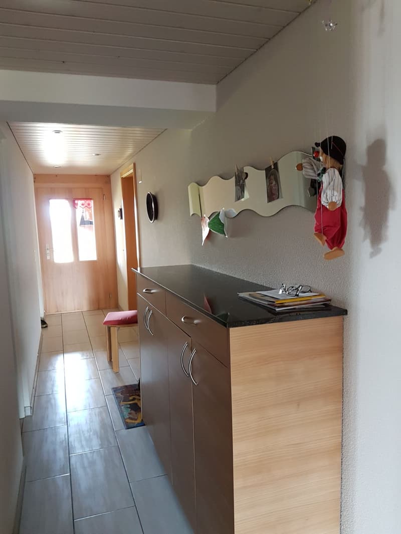 Helle 3.5-Zimmer-Wohnung mit Balkon in Hindelbank – ab Dezember 2026 verfügbar (5)
