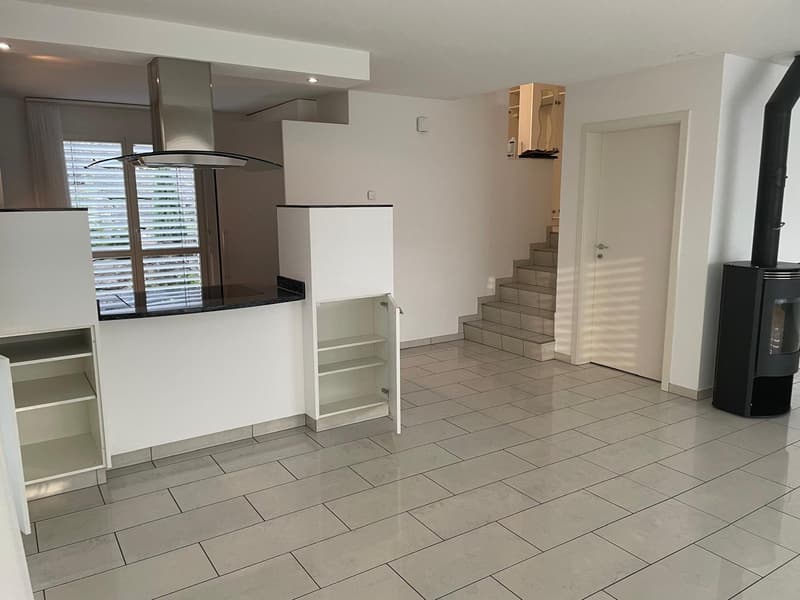 6-room semi-detached house in a sunny, elevated location in Wangen near Olten (2)
