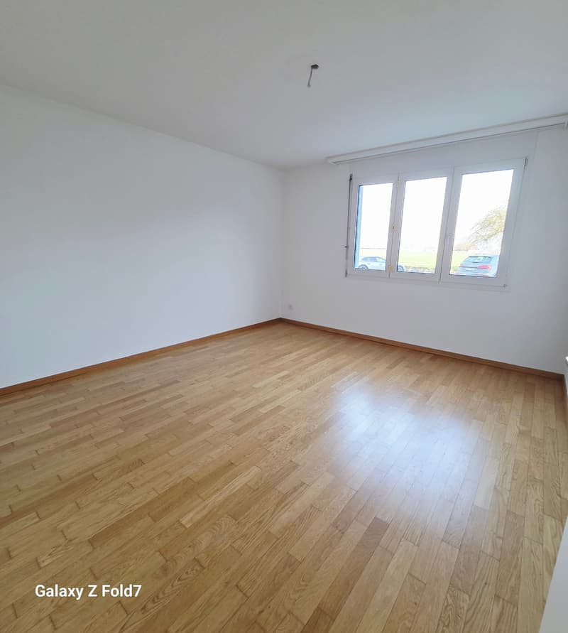 Moderne 3.5 Zimmer-Wohnung mit Terrasse an ruhiger Lage in Oftringen (8)