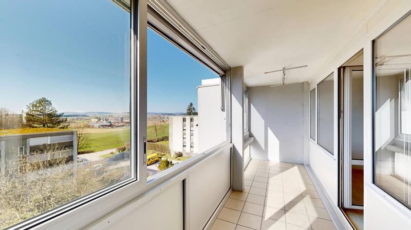 A home to feel good in - with a view included! (1)