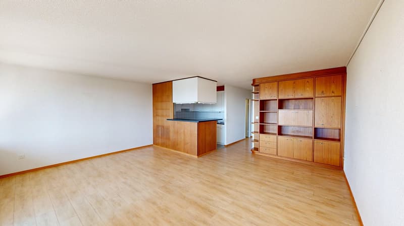 A home to feel good in - with a view included! (3)