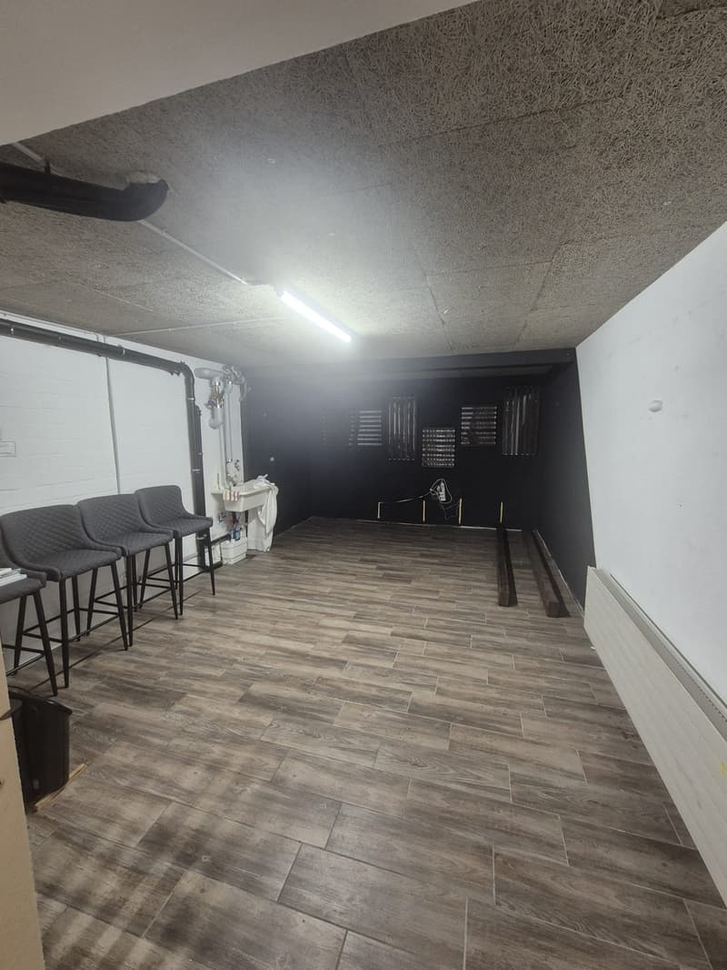 Basement room in central location (3)