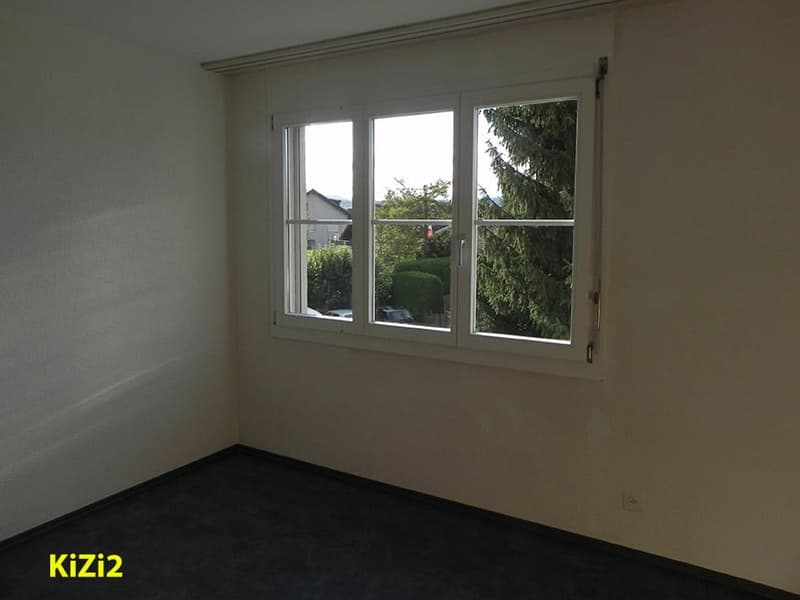 Gemütliche 4.5-Zimmer-Wohnung mit Bergblick in Uetendorf (4)