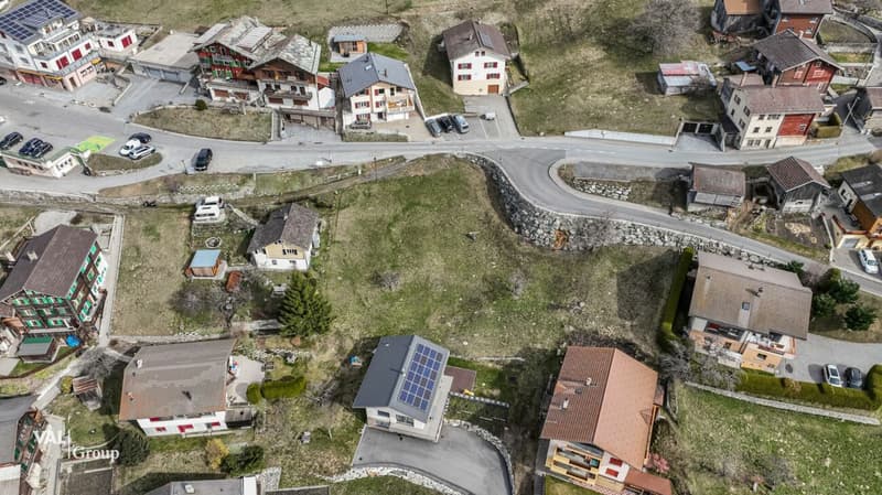 Centrally located building land in a family-friendly, attractive environment (3)
