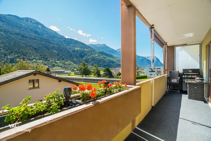 Appartement ensoleillé de 4,5 pièces avec deux garages dans un quartier calme à Steg (10)