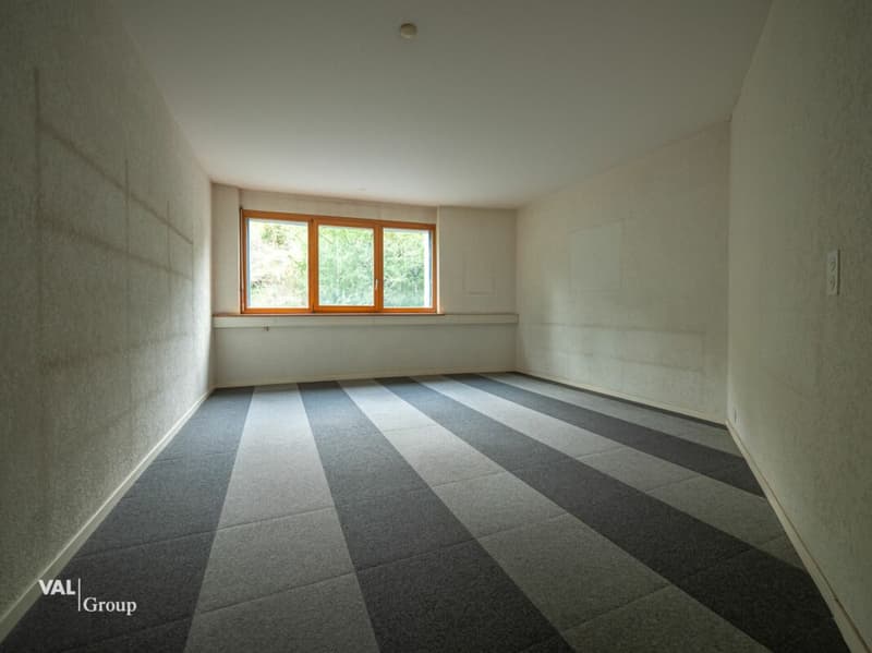Büro zur Miete in Sierre - Ideale Lage mit 137 m² (5)