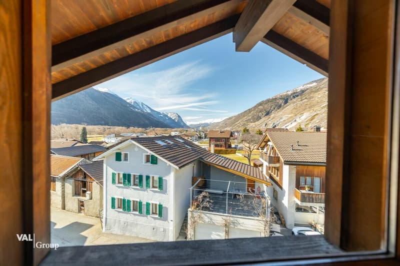 Living like a knight, family maisonette with castle view (18)