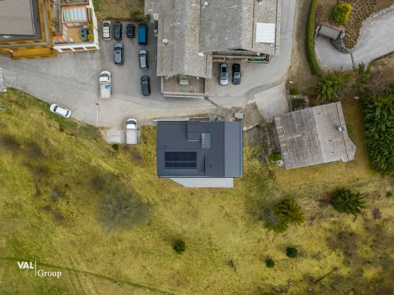 Architettura moderna e vista mozzafiato sulle Alpi vallesane (18)