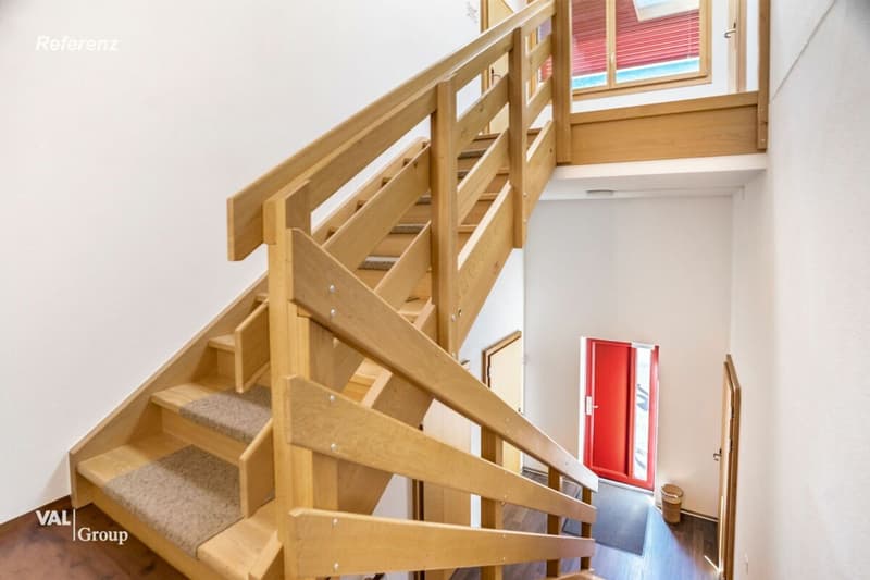 Hall d'entreprise moderne pour une utilisation polyvalente dans un emplacement idéal à louer (9)