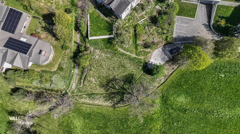Building land with approved single-family house in an exclusive, elevated location (9)