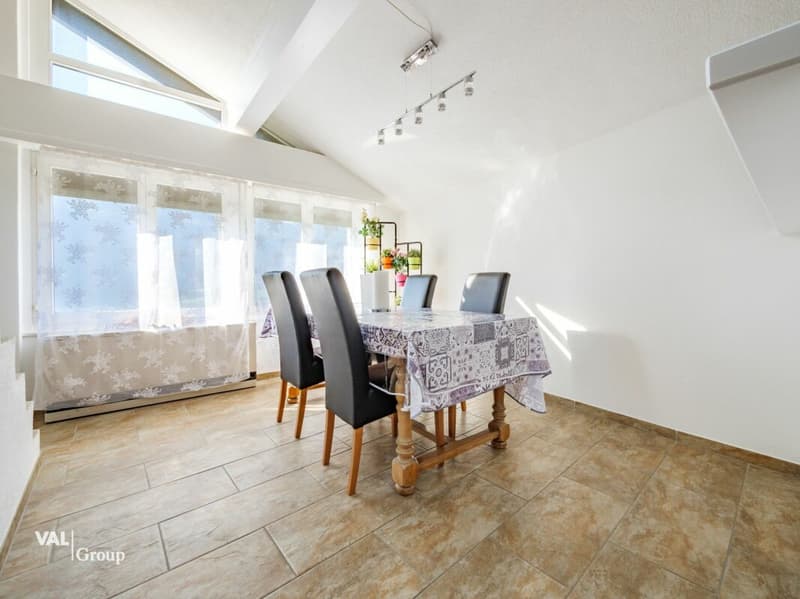 Opportunità unica: Casa con due appartamenti indipendenti (5,5 e 2,5 locali) (5)