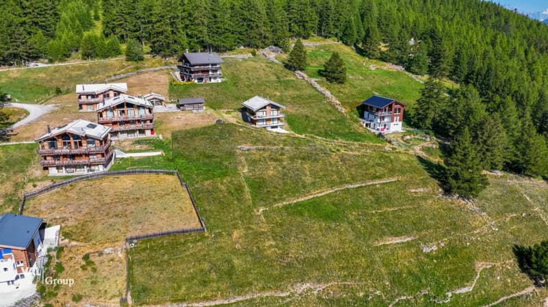 Bellissimi lotti edificabili con vista grandiosa a Saas-Fee (2)