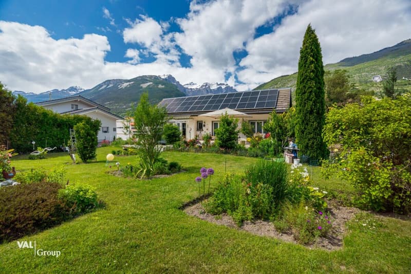 Un foyer pour se sentir bien - avec jardin d'hiver, espace de séjour en plein air et parcelle de construction (19)