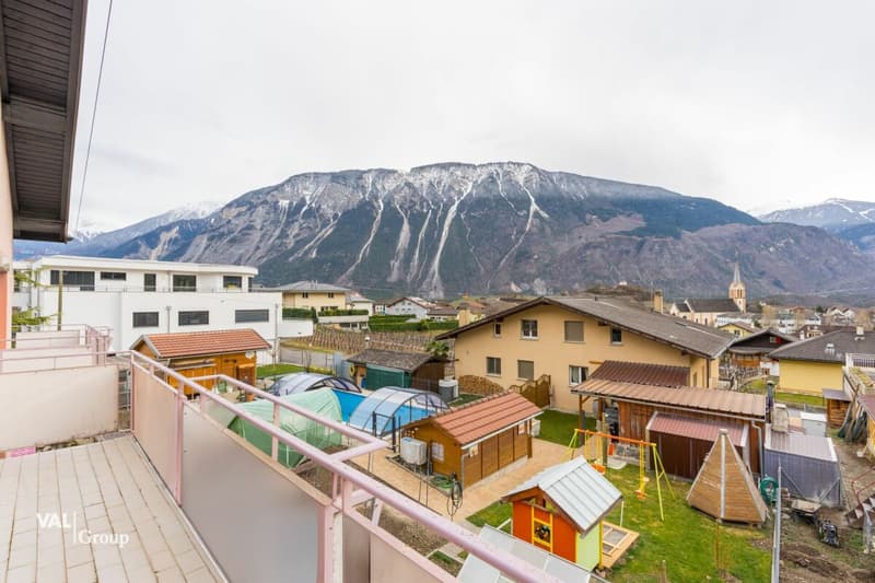 Raumwunder mit Charme - 6.5-Zimmer-Duplex im Herzen von Salgesch (13)