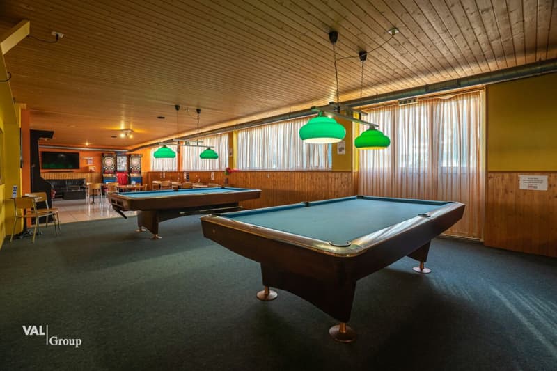 Restaurant for rent in a good location (2)