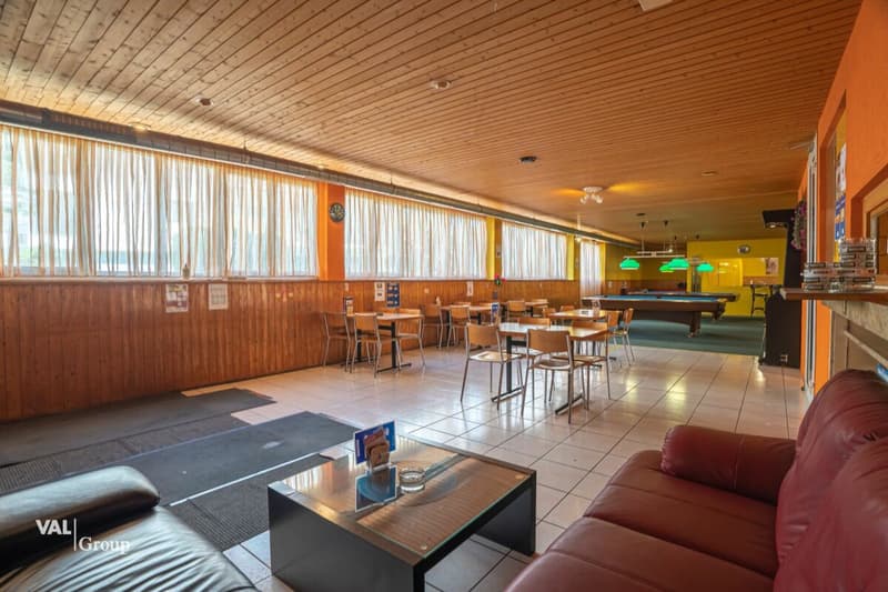 Restaurant for rent in a good location (8)