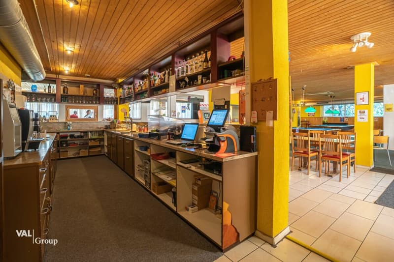 Restaurant for rent in a good location (5)