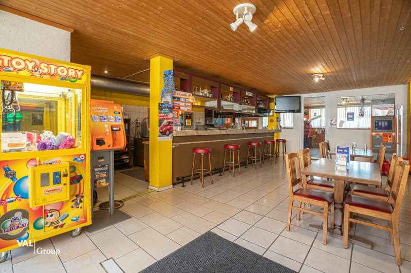 Restaurant for rent in a good location (7)