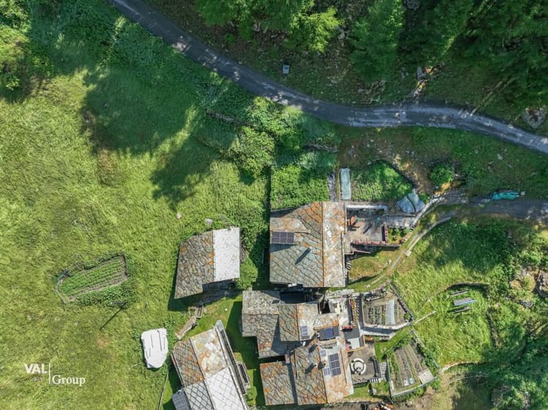 Appartamento di 3,5 locali in una baita alpina accogliente (16)