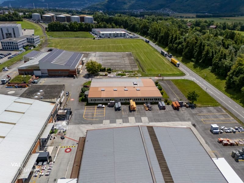 À louer : espace administratif moderne et lumineux - 1'200 m² à Aigle (19)