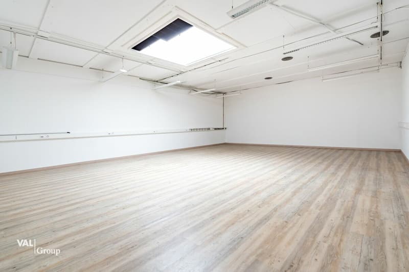 À louer : espace administratif moderne et lumineux - 1'200 m² à Aigle (13)