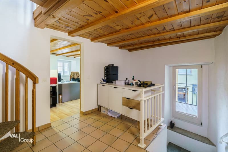 Casa con loft e carattere in affitto a Brig-Glis - centrale, luminosa e polivalente (8)