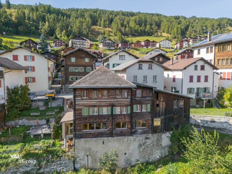 Top renovierte Wohnung im Herzen von Eischoll inkl. 3 Aussenparkplätze (10)