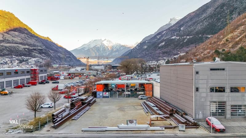 Hall commerciale de haute qualité avec des options d'utilisation flexibles dans un emplacement premier (5)