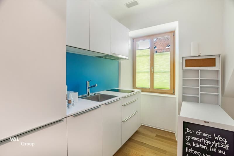 Appartement moderne 3.5 pièces à Brig - emplacement idéal, style et confort urbain (3)