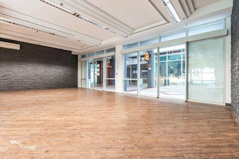 Attractive local business with potential and walk-in customers in the heart of the thermal paradise (3)