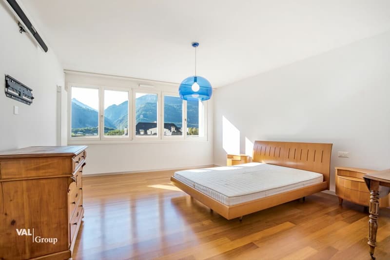 Attico in duplex con terrazza sul tetto, nel cuore della città (8)