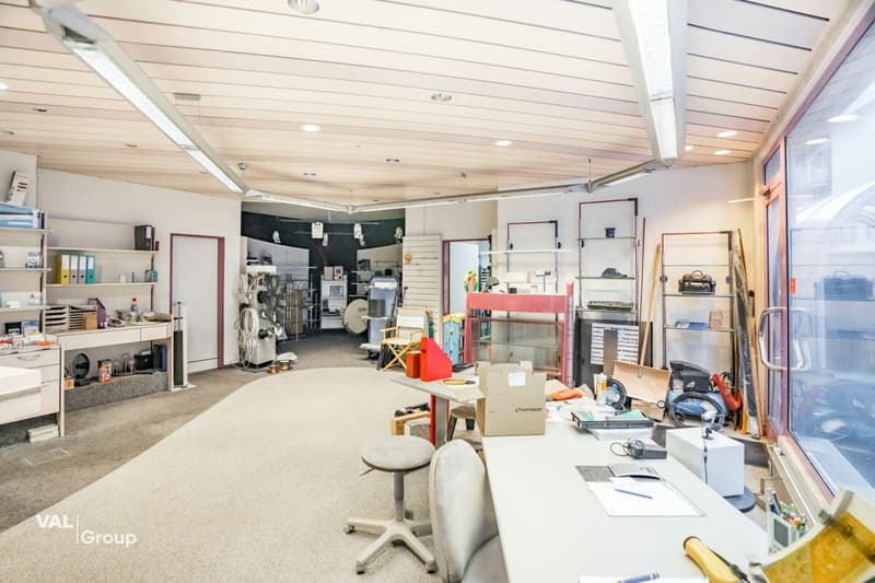 Attractive ground floor and basement property in a prime central location in Visp (5)