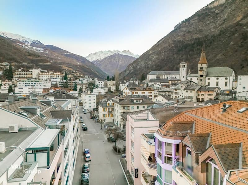Attractive ground floor and basement property in a prime central location in Visp (11)
