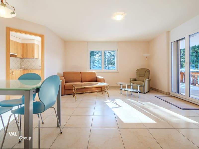 Residence with 3 generous apartments (11)
