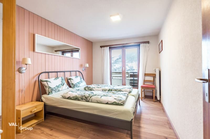Grosszügige möblierte 4.5-Zimmerwohnung in Eischoll - sonnig gelegen mit zwei Balkonen (5)